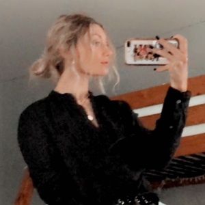 Meet your Posher, Anna